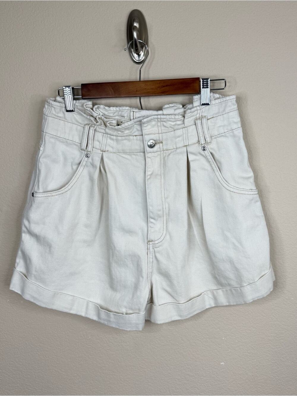 We The Free Nova Denim Cotton Paperbag Boho Preppy Shorts Creme Women's Size M